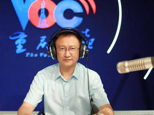 綦江区政府副区长王宏兴接受专访