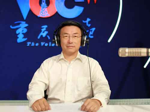 重庆市委教育工委委员、市教委副主任李劲渝接受专访